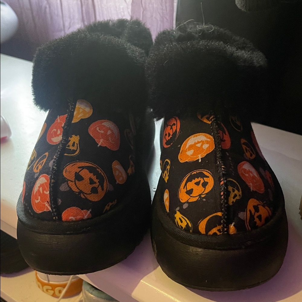 Halloween Themed Kids Shoes - Black and Orange